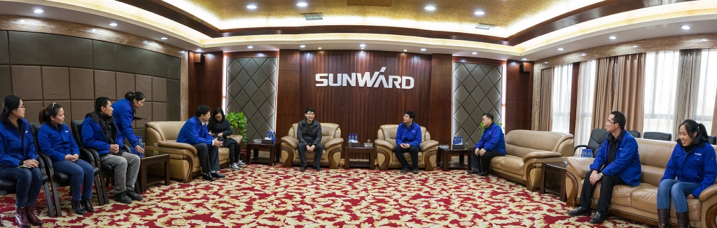 市科协领导莅临九游网页版智能慰问困难科技工作者