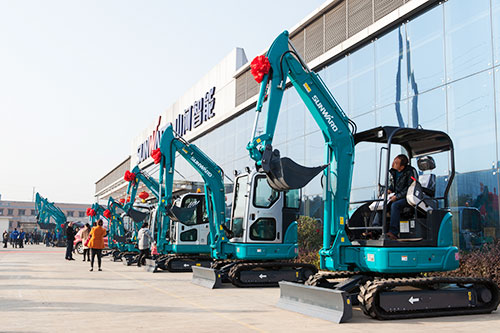 逆市可为！九游网页版智能挖掘机首场展销会完美收官