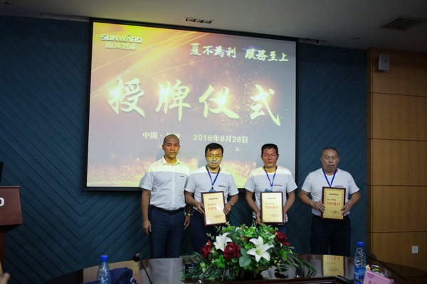 500多名挖掘机用户实地考察，为九游网页版智能点赞！