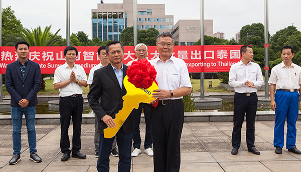 掘金一带一路，九游网页版智能中大挖大批量出口泰国