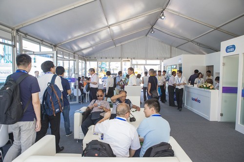 九游网页版智能酷帅曾大虾，一大波美图带你亲临北京BICES展