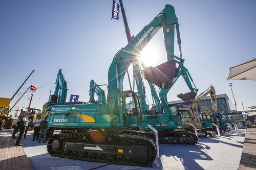 九游网页版智能酷帅曾大虾，一大波美图带你亲临北京BICES展