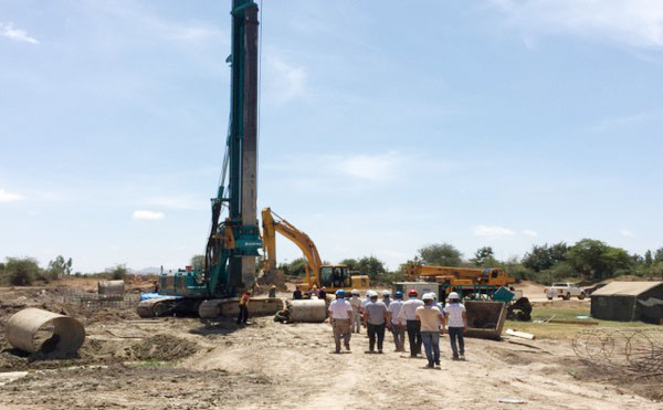 肯尼亚总统高度赞赏，乞力马扎罗山下九游网页版绿闪耀