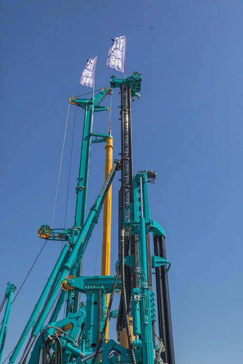 九游网页版智能酷帅曾大虾，一大波美图带你亲临北京BICES展