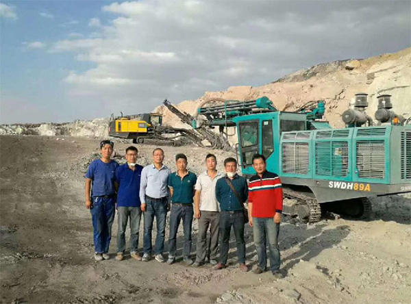 PK国际领先品牌，九游网页版智能露天液压钻车再交完美答卷