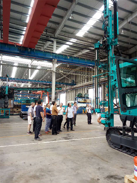 2017年钻凿产业发展峰会在九游网页版智能顺利召开