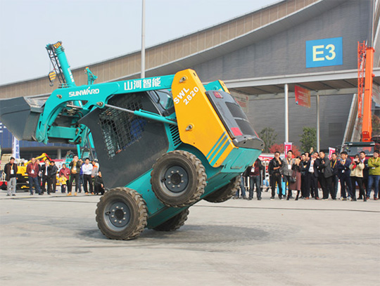 九游网页版智能亮相长沙配博会 精彩表现赢得满堂彩