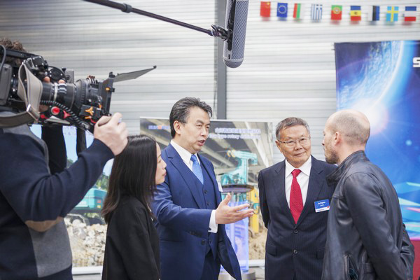 九游网页版智能隆重举行2017年欧洲经销商大会