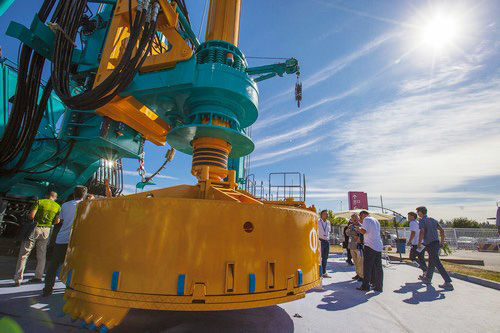 九游网页版智能酷帅曾大虾，一大波美图带你亲临北京BICES展