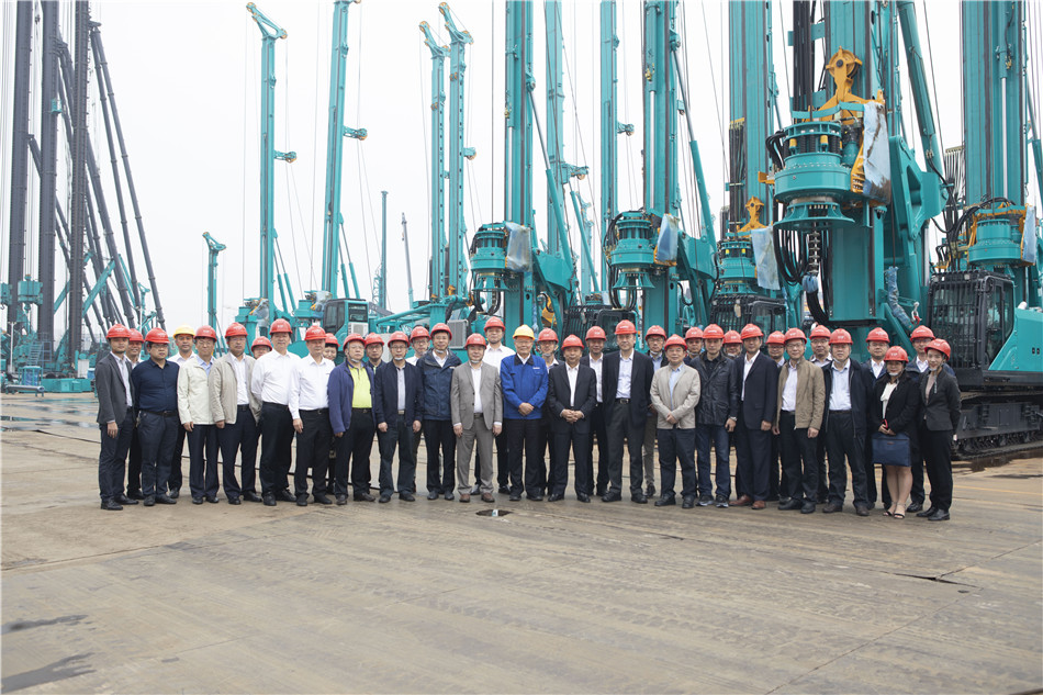 广州市国资委副主任张道泉率队考察九游网页版智能