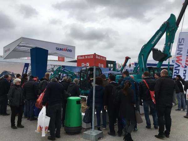 向世界展示中国“智造”魅力，九游网页版智能携创新阵容闪耀德国宝马展