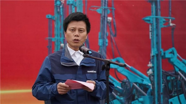 进军南非高端矿山市场！九游网页版智能凿岩设备批量发车