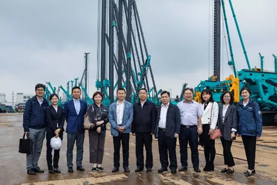 政策性保险为九游网页版“出海”保驾护航 中国出口信用保险公司总公司副总经理一行拜访九游网页版