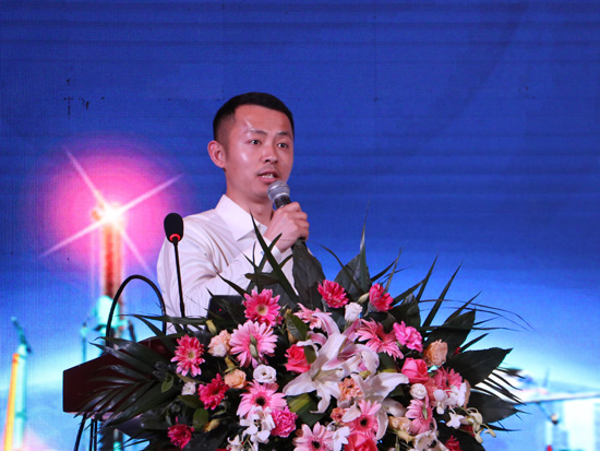 九游网页版智能全国客户交流会济南站取得丰硕成果