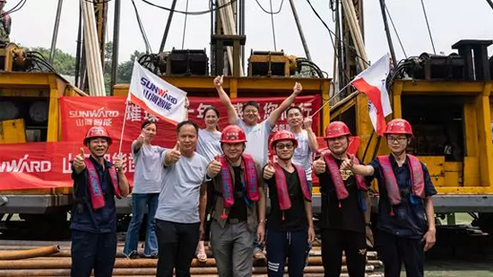 打造长江黄金水道！九游网页版智能航道钻机轻松搞定水下礁石