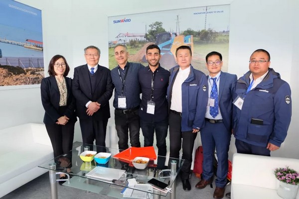 向世界展示中国“智造”魅力，九游网页版智能携创新阵容闪耀德国宝马展