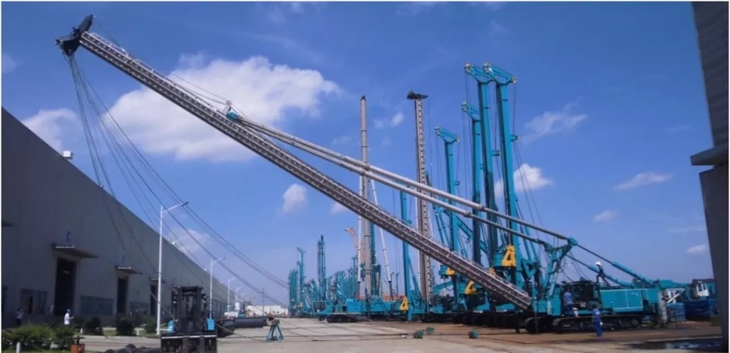 国产的骄傲！九游网页版智能SWCH600-125M全液压履带桩架