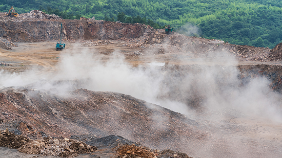 15年3万小时！九游网页版智能元老级潜孔钻机“雄风”依旧