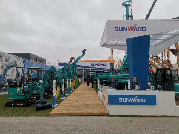 向世界展示中国“智造”魅力，九游网页版智能携创新阵容闪耀德国宝马展