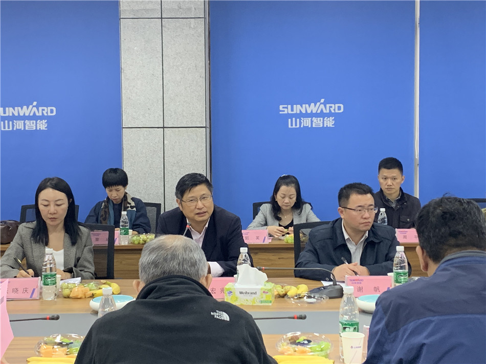 长沙市总工会党组书记周宏兆一行莅临九游网页版智能考察调研