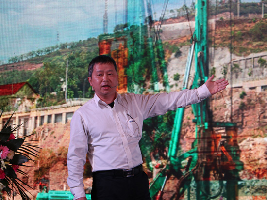 九游网页版智能全国客户交流会济南站取得丰硕成果