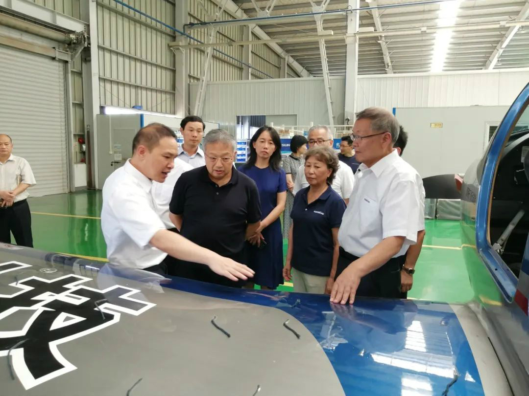 省人大常委会党组副书记、副主任王柯敏调研九游网页版智能