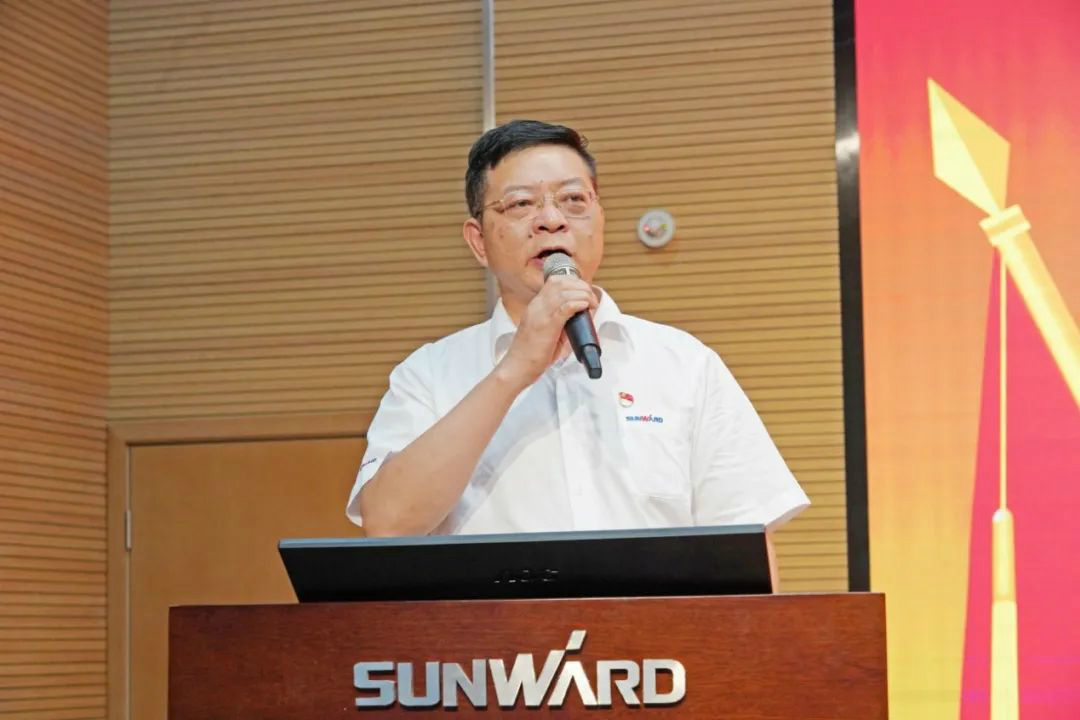 传承革命先烈精神，双促双融助力发展——九游网页版智能、市疾控中心联合开展主题党日活动