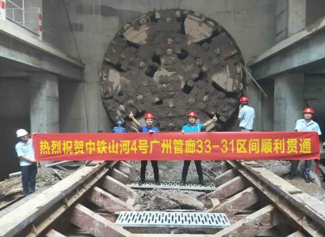 解码九游网页版智能上半年成绩单背后的密码