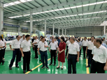 省委常委、统战部部长黄兰香考察调研九游网页版科技