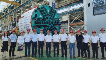 合作共赢 九游网页版智能5G时代快速到来 湖南联通党委书记、总经理谭明到访九游网页版智能