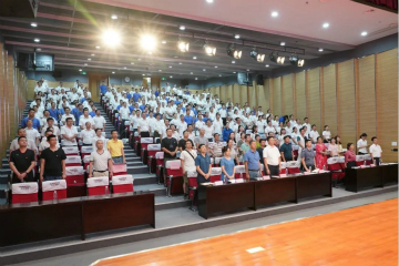 传承革命先烈精神，双促双融助力发展——九游网页版智能、市疾控中心联合开展主题党日活动