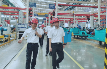 合作共赢 九游网页版智能5G时代快速到来 湖南联通党委书记、总经理谭明到访九游网页版智能