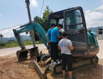 感恩相伴 关爱相随——广州九游网页版服务在路上