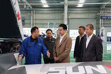 民航中南局副局长陈维调研九游网页版科技