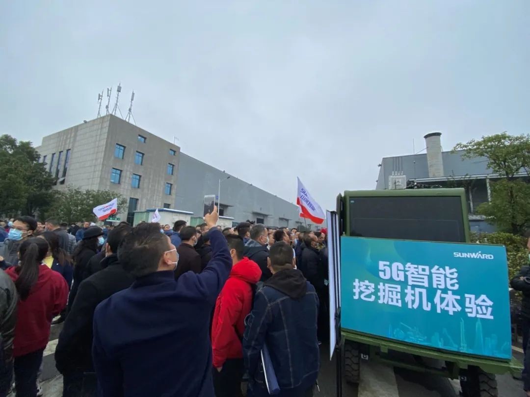 守正创新拓九游网页版 九游网页版智能闪耀2020上海宝马展