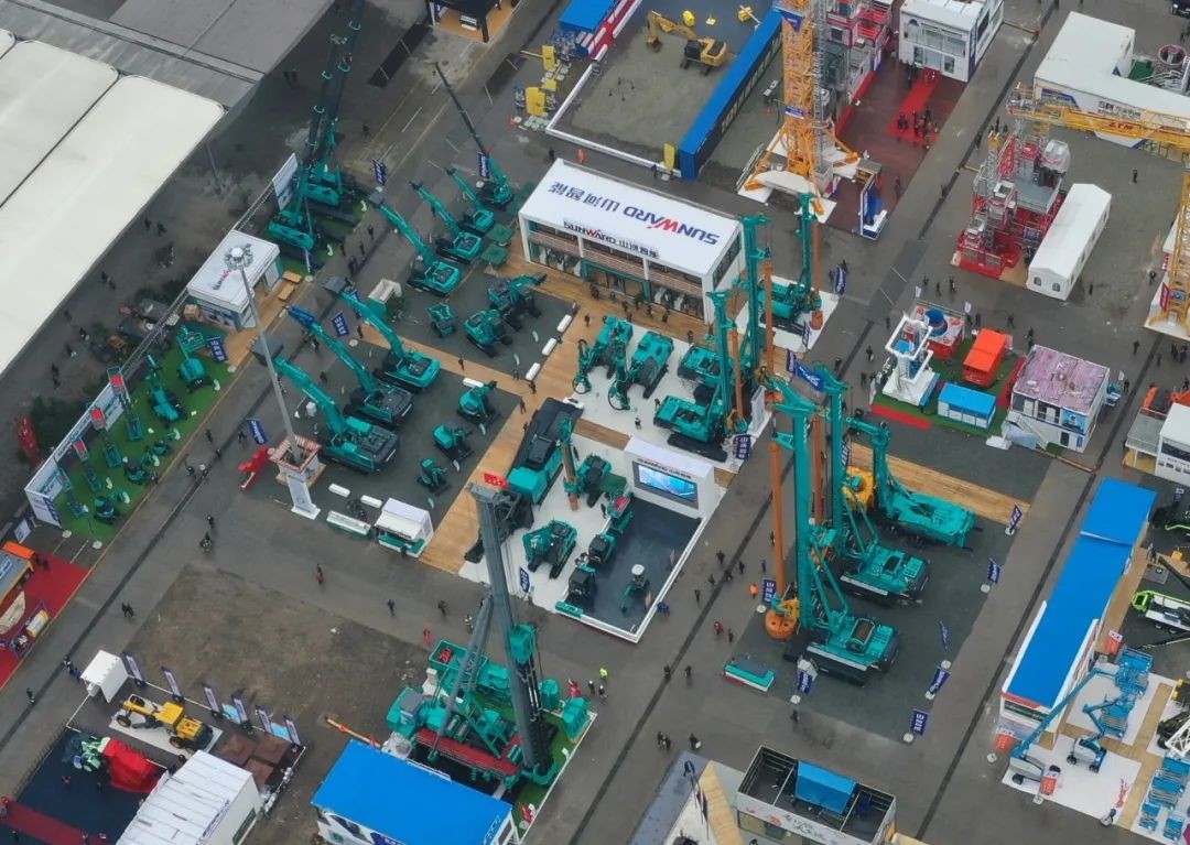 守正创新拓九游网页版 九游网页版智能闪耀2020上海宝马展