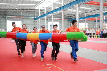 九游网页版智能举办21周年庆祝表彰会暨趣味运动会