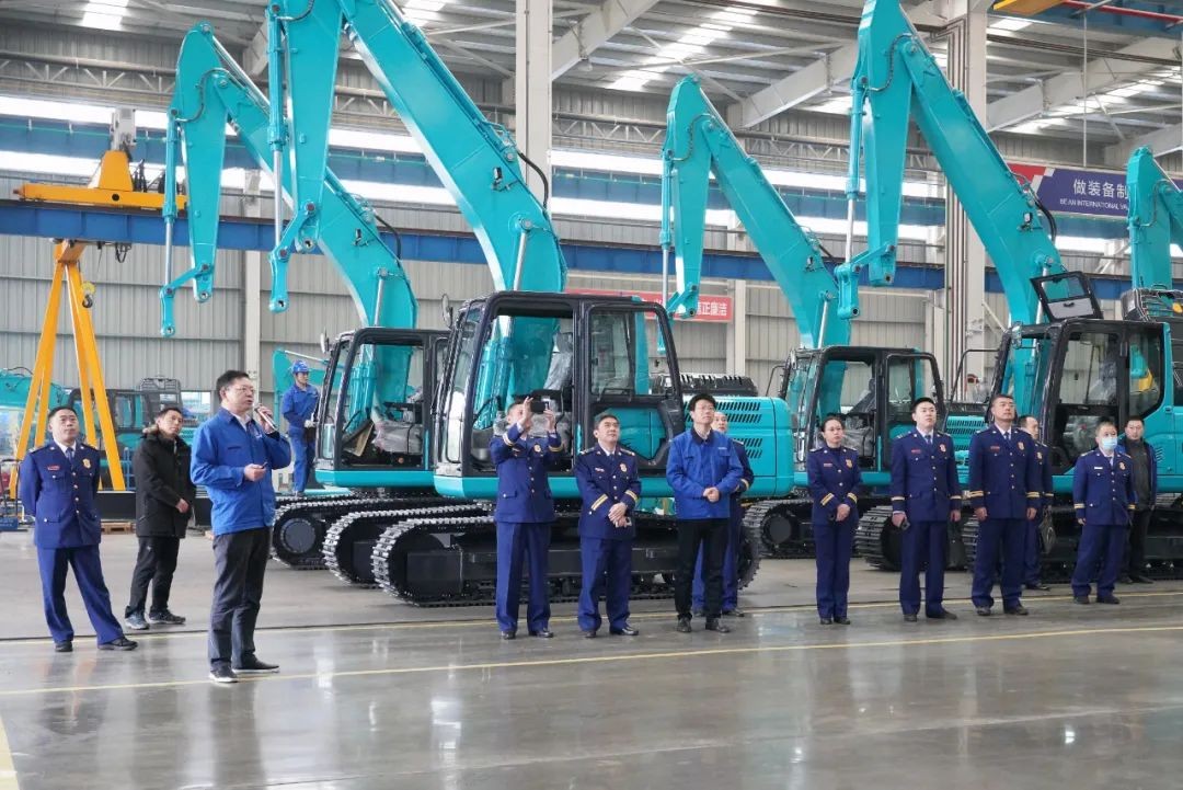 消防救援局考察九游网页版智能无人化应急救援装备