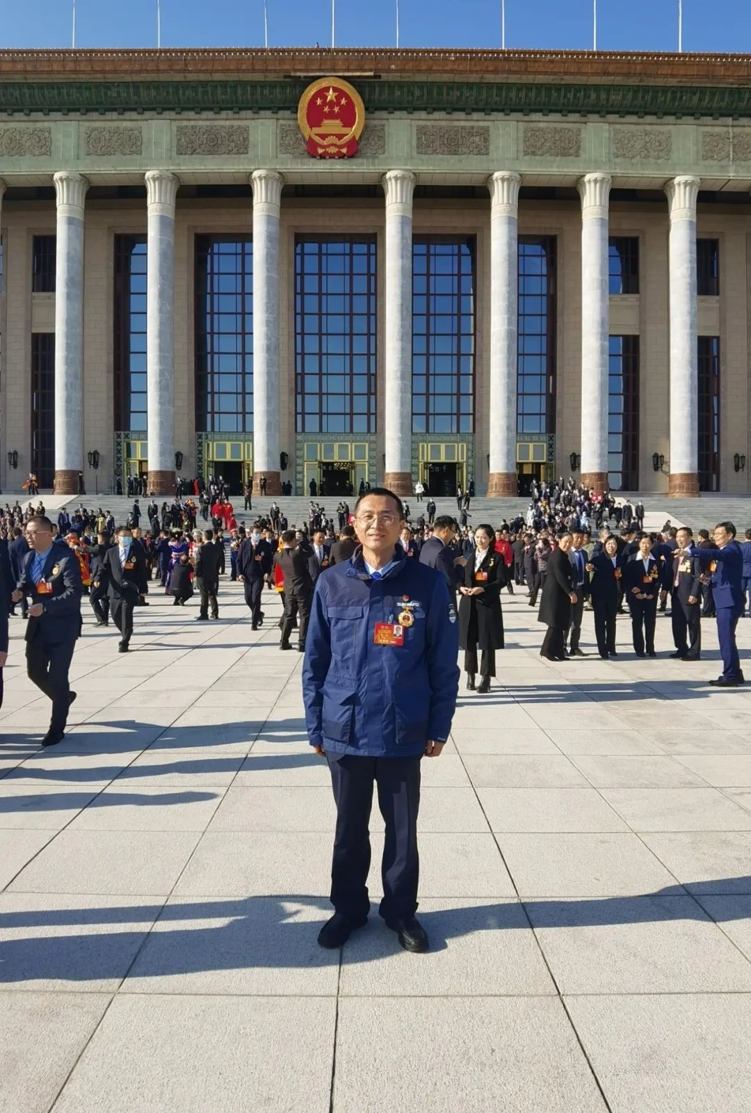 九游网页版智能召开全国劳动模范郝鹏载誉归来分享会