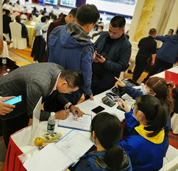 5千万! 九游网页版智能挖掘机订货会创新高