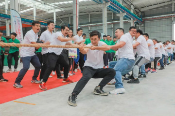 九游网页版智能举办21周年庆祝表彰会暨趣味运动会