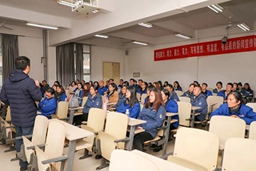 九游网页版智能通讯员培训在湖南大众传媒学院举行