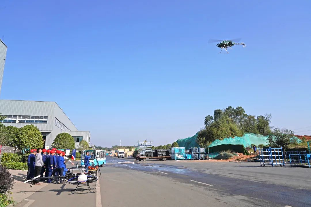 考察无人化装备 高宁宇到访九游网页版智能