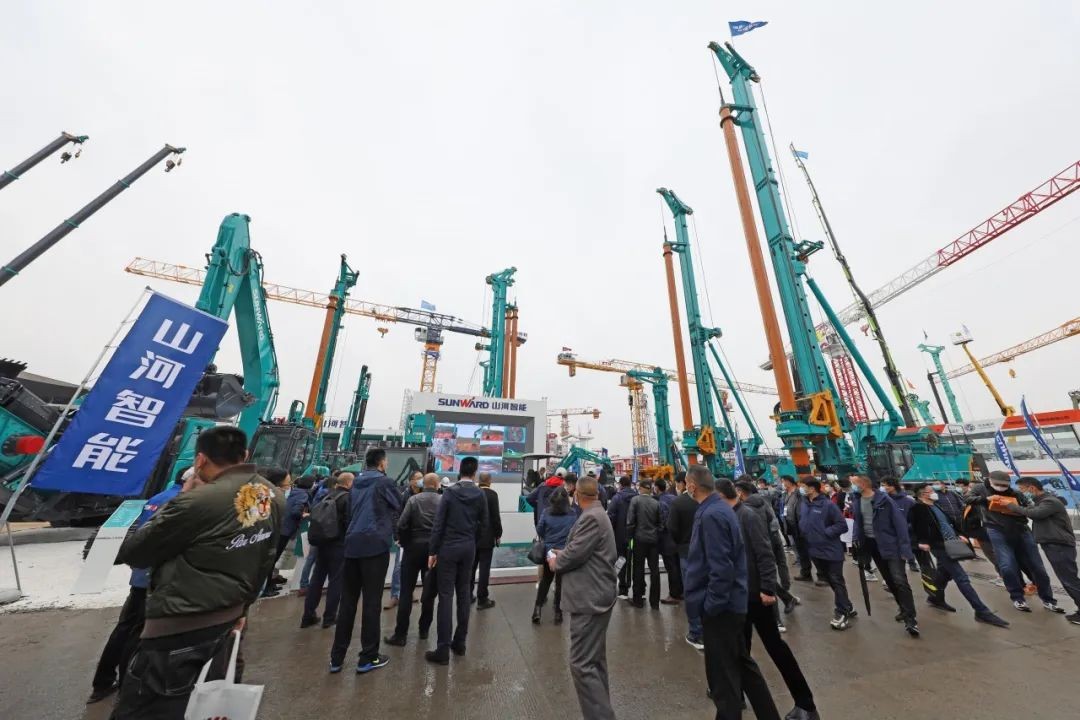 守正创新拓九游网页版 九游网页版智能闪耀2020上海宝马展