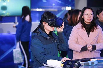 九游网页版智能通讯员培训在湖南大众传媒学院举行