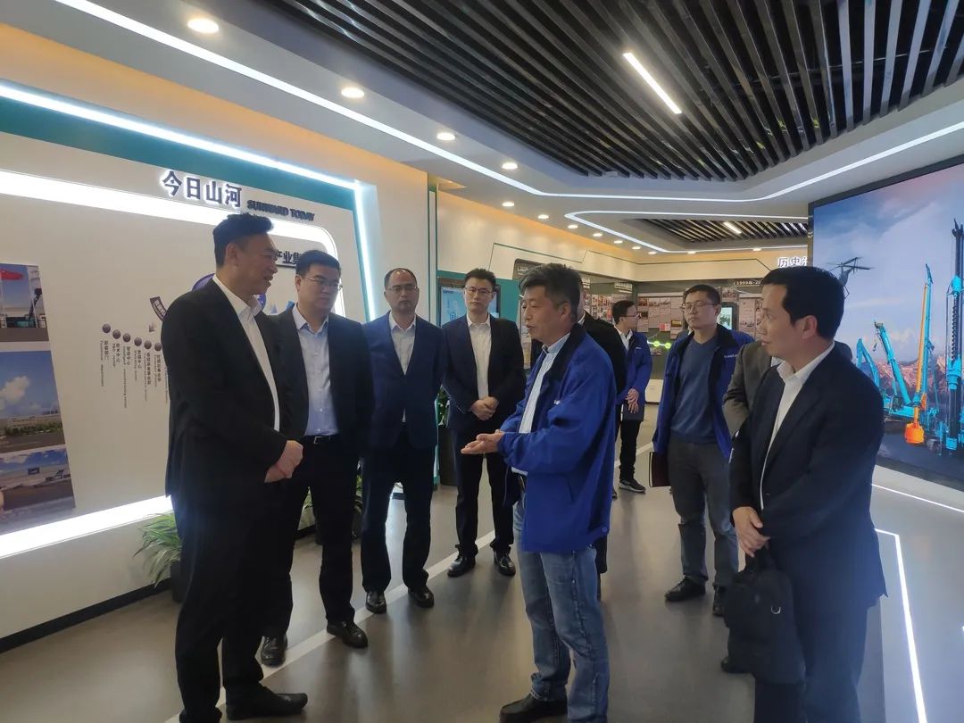 中国联通首席科学家范济安到访九游网页版智能