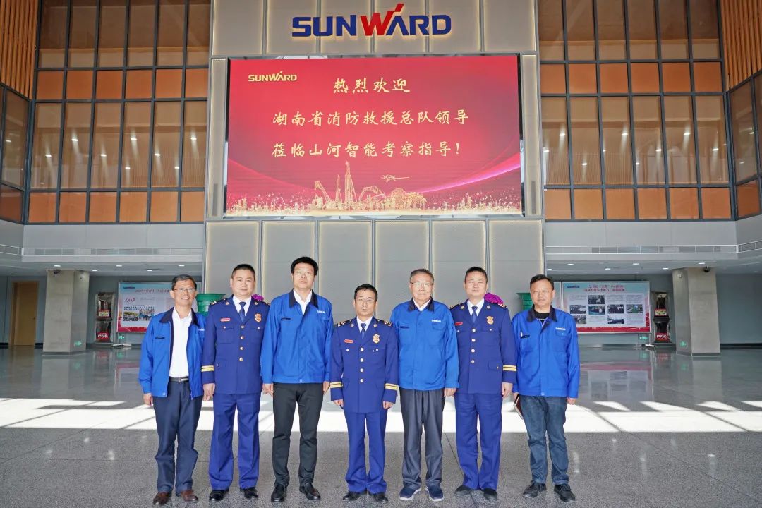 考察无人化装备 高宁宇到访九游网页版智能