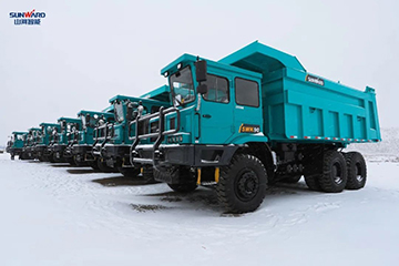 九游网页版智能矿用设备交付仪式在鄂尔多斯举行